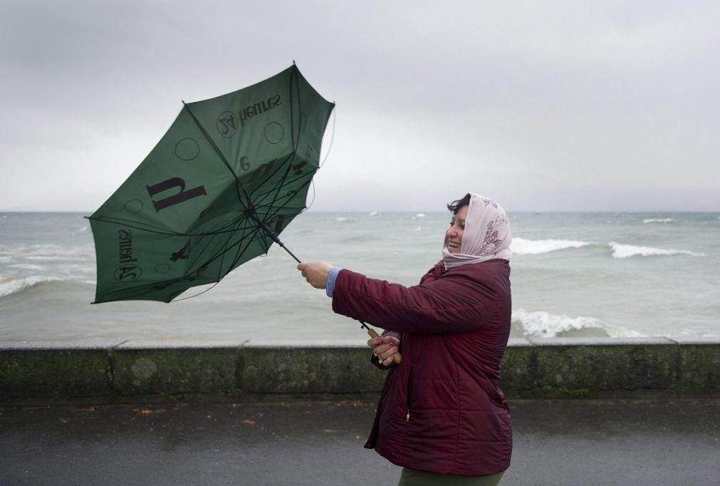 Mau tempo: Grupos Central e Oriental dos Açores sob aviso amarelo devido a chuva