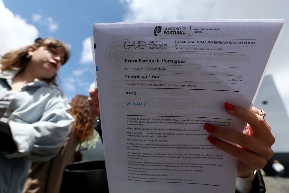 Ministro da Educação diz que exame de Português não será anulado