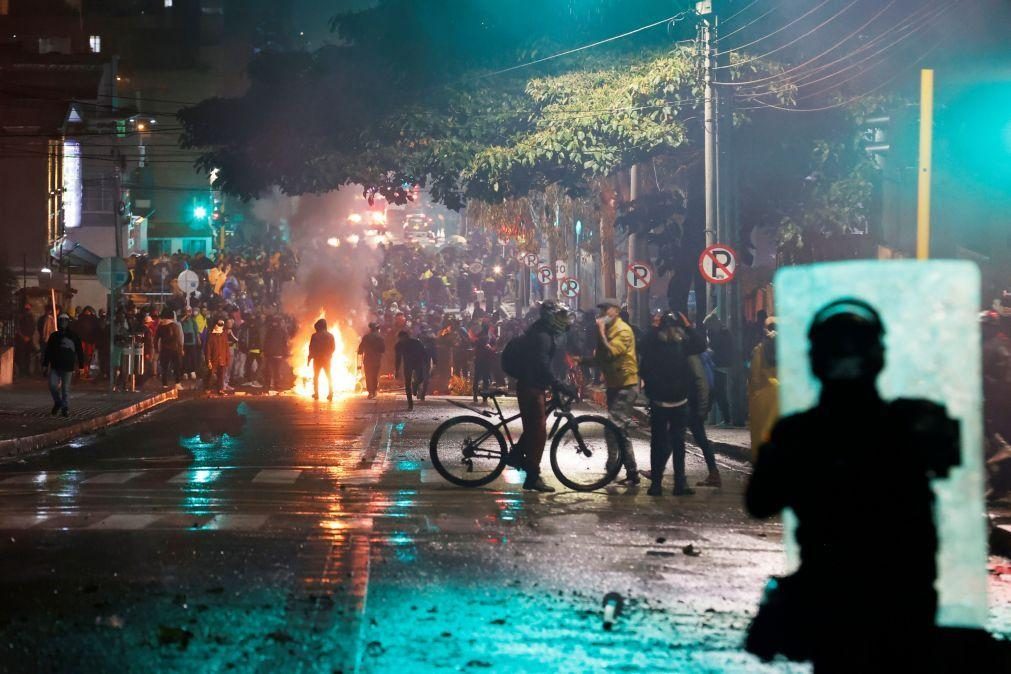 Cinco dias de manifestações na Colômbia provocam 17 mortes e 800 feridos