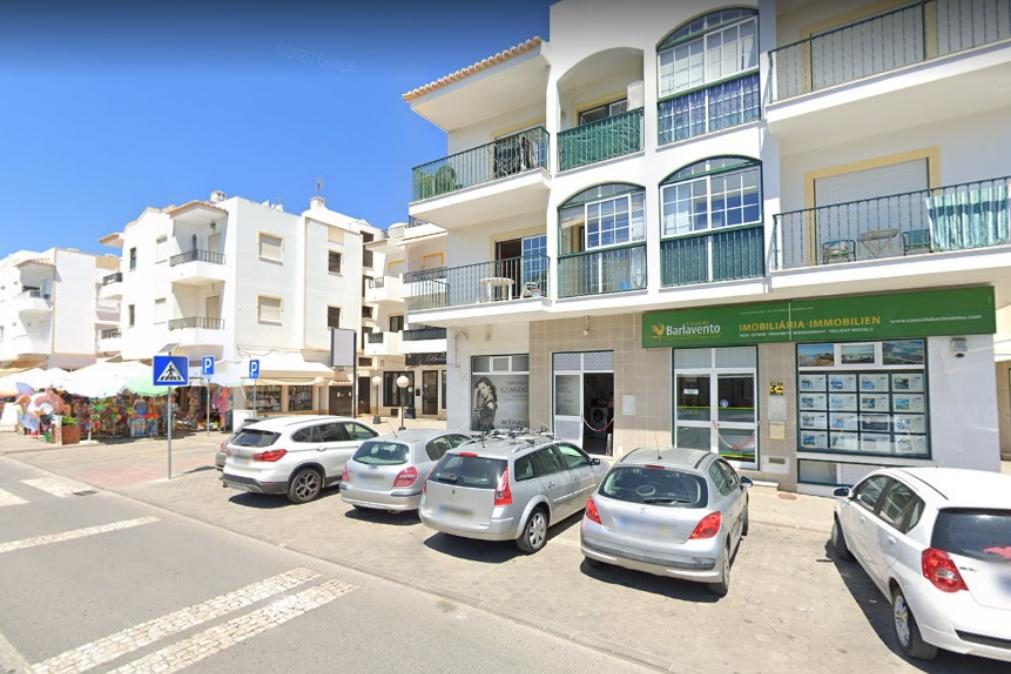 Suspeito de violar jovens no Algarve caçado pela PJ de Portimão