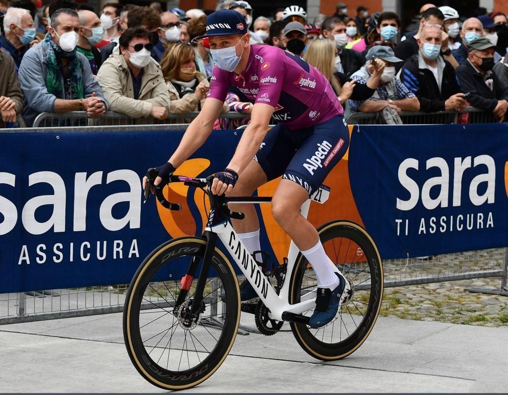 Giro: Belga Tim Merlier abandona devido a dores de estômago e cansaço