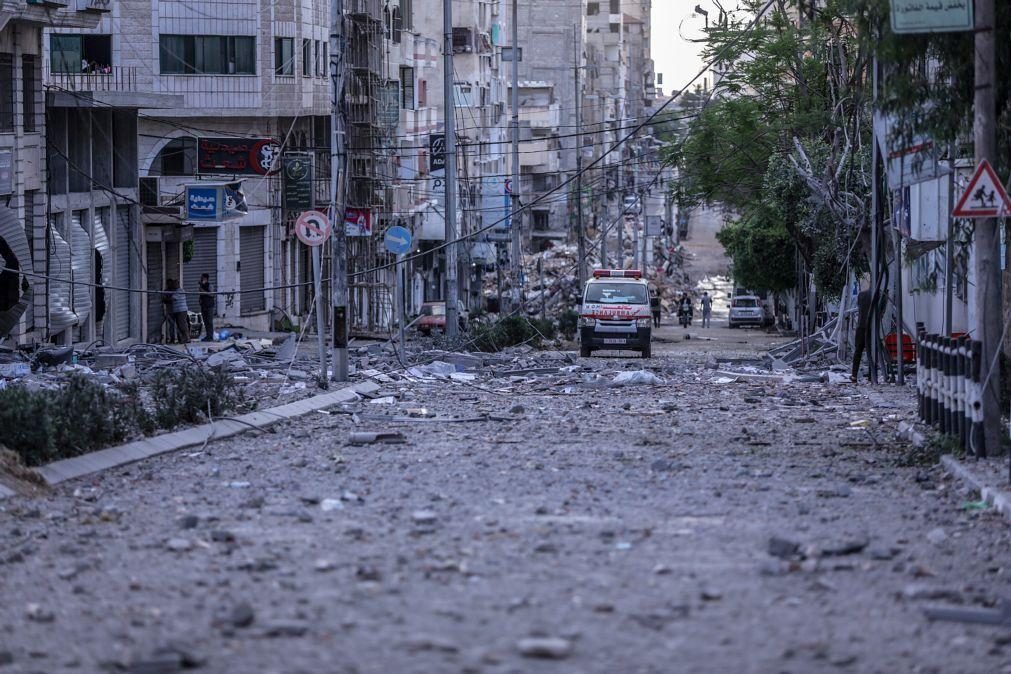 Médio Oriente: Egito envia ajuda a Gaza e promete financiar reconstrução