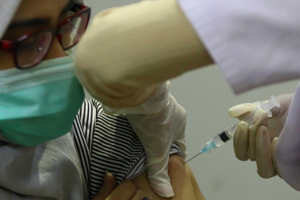 Autoagendamento para a vacinação já disponível para maiores de 43 anos