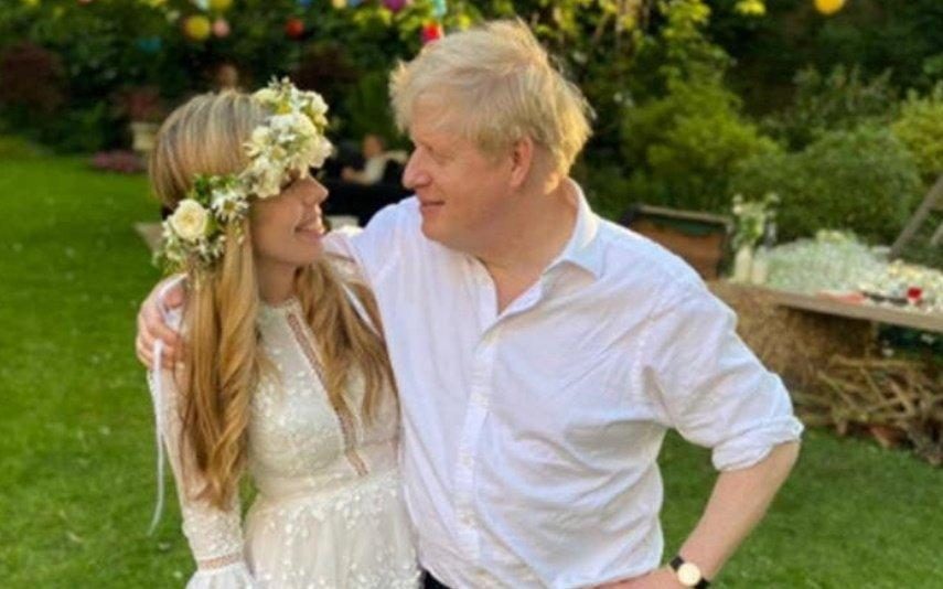 Boris Johnson Casa-se em segredo! Mulher aluga vestido de noiva de luxo por 52 euros