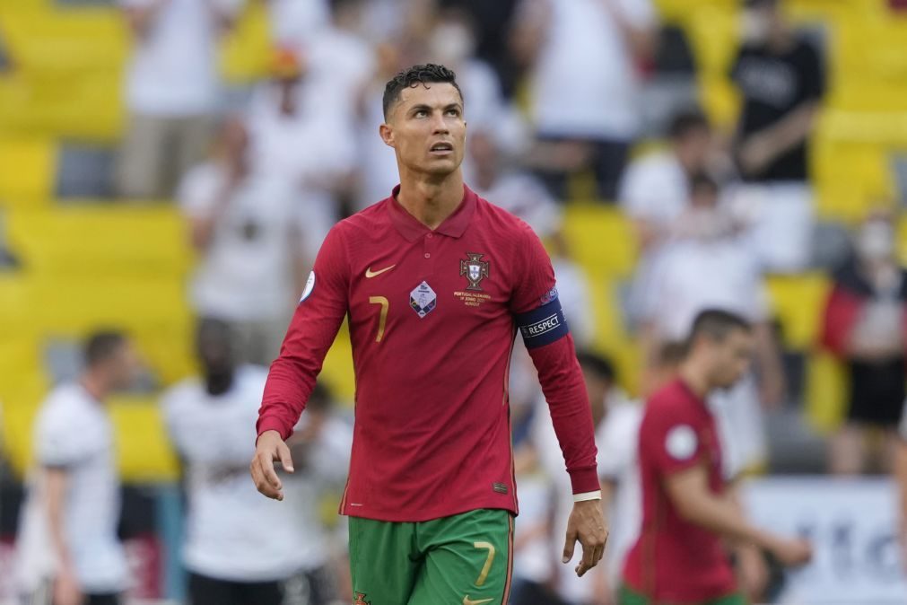 Ronaldo iguala recordista Klose com 19 golos em Europeus e Mundiais