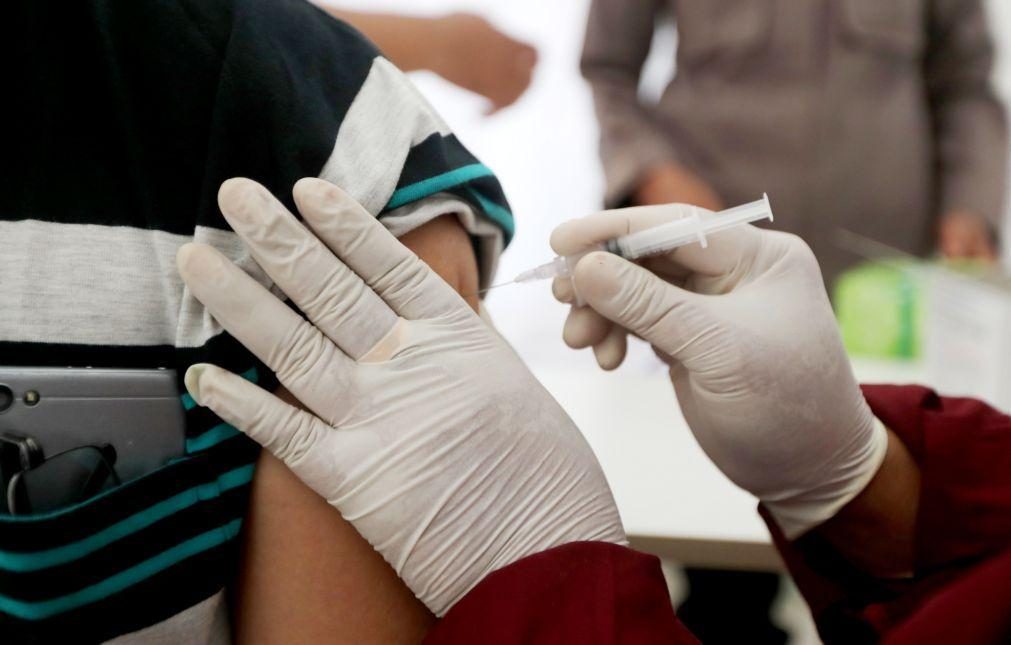Covid-19: 34% da população residente na Madeira com vacinação completa