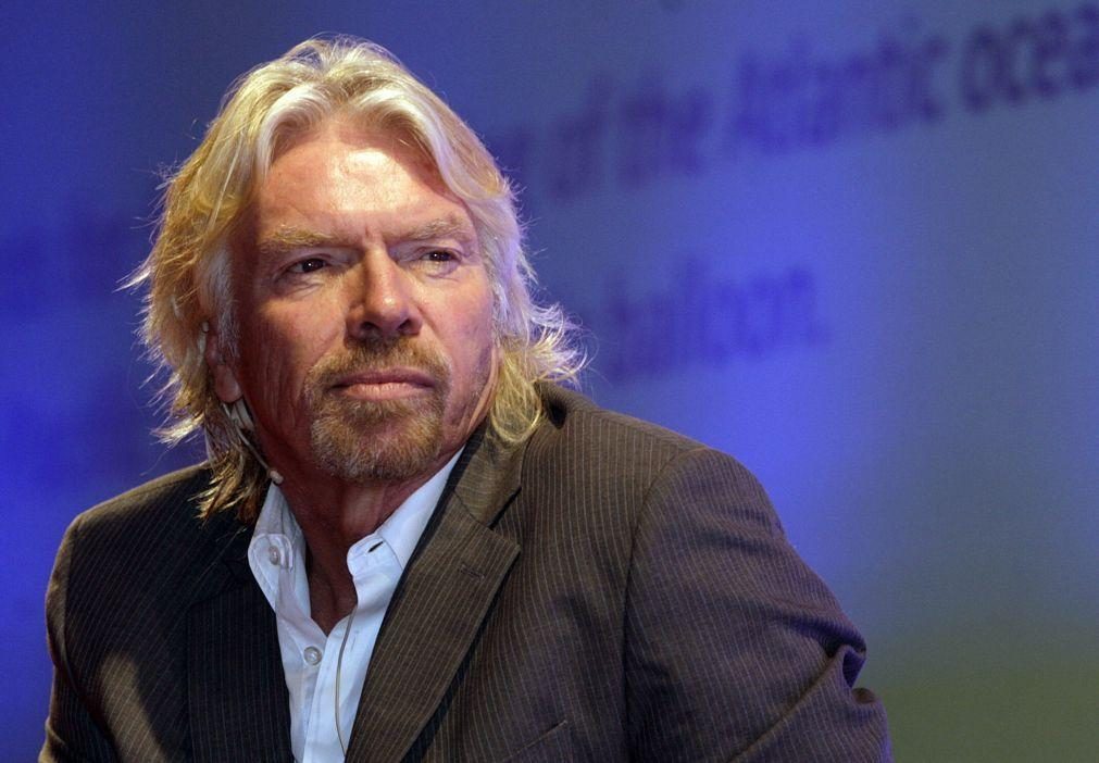 Bilionário britânico Richard Branson anuncia ida ao espaço em 11 de julho