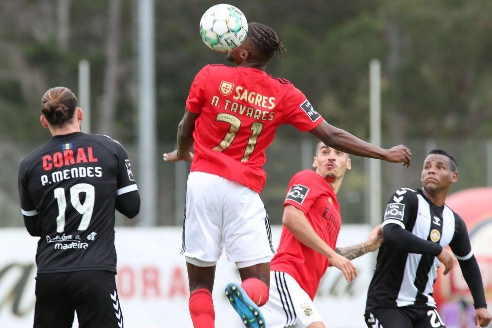 Benfica anuncia saída do lateral esquerdo Nuno Tavares para o Arsenal