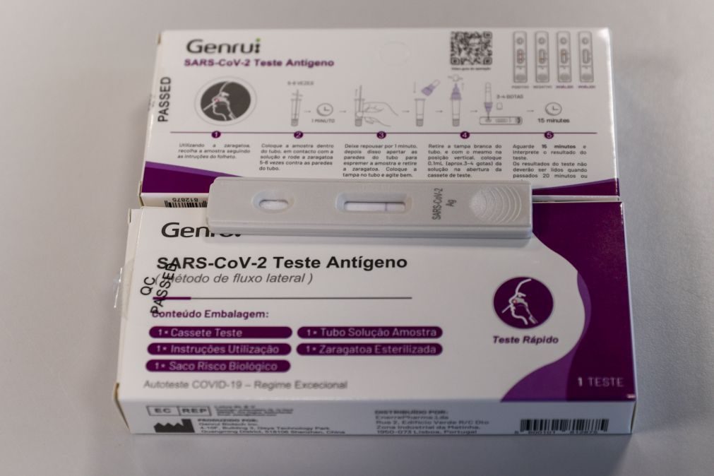 Covid-19: Testes comparticipados disponíveis em mais de 300 farmácias e laboratórios
