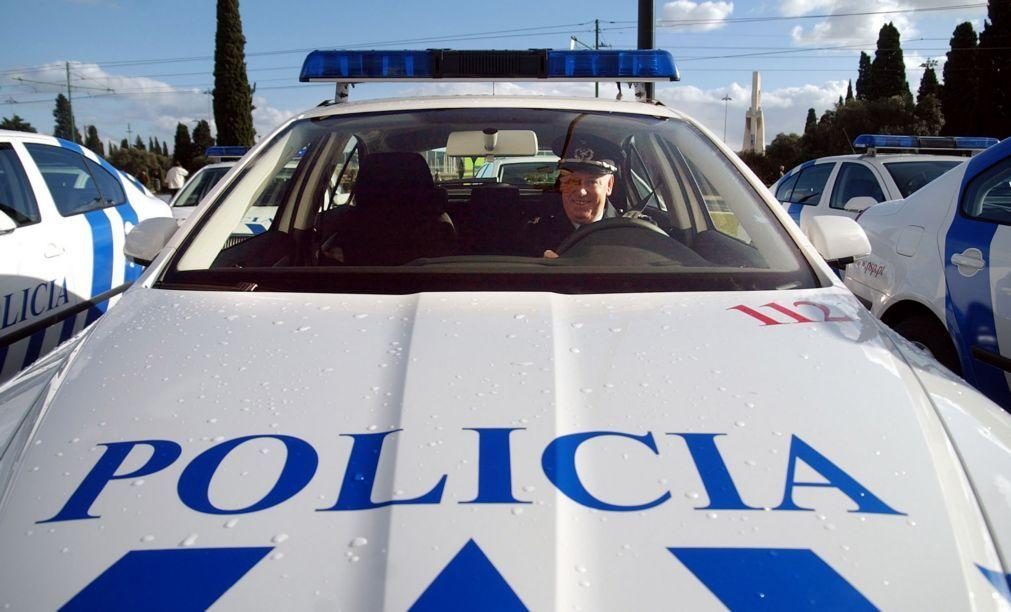 PSP detém 12 homens barricados com armas em terraço em Lisboa