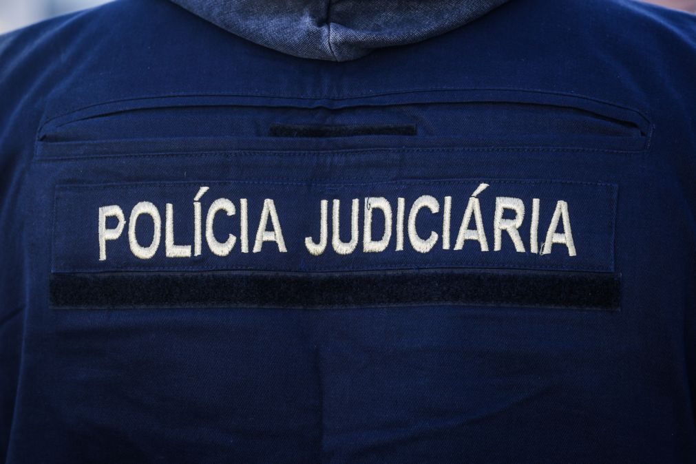 Detidos três suspeitos de integrarem rede que introduzia droga na Europa por Portugal