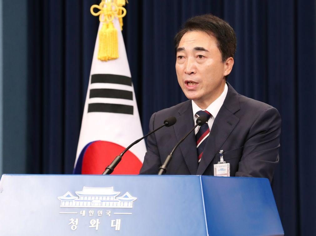 Coreias retomam comunicação telefónica interrompida há mais de um ano