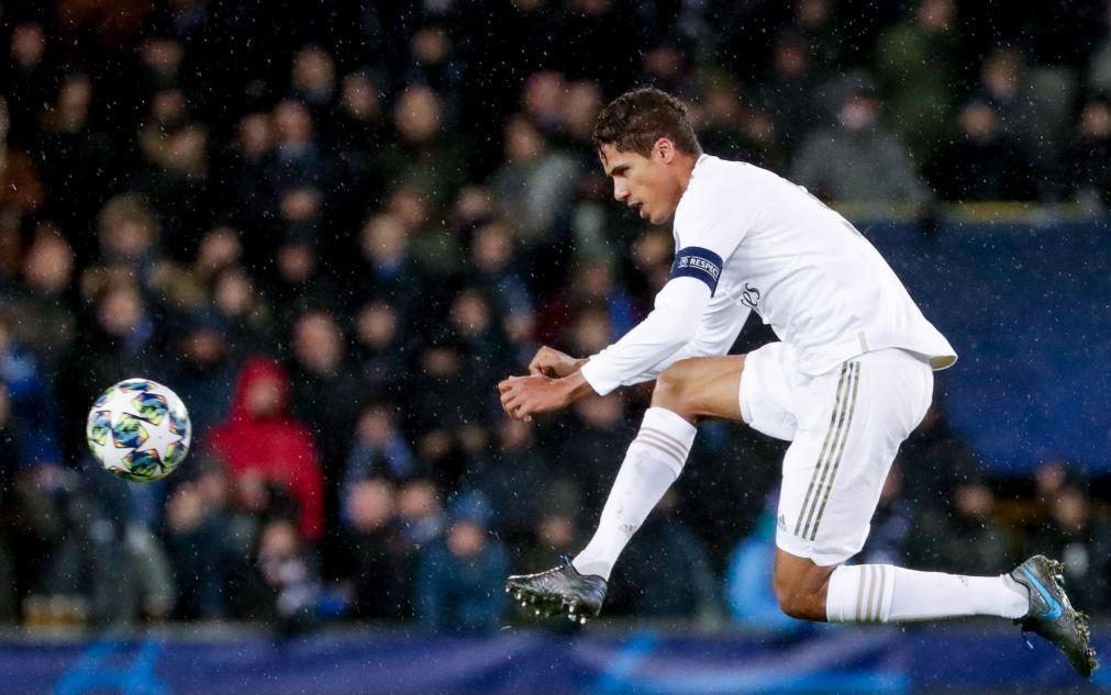 Real Madrid e Manchester United chegam a acordo para a transferência de Varane