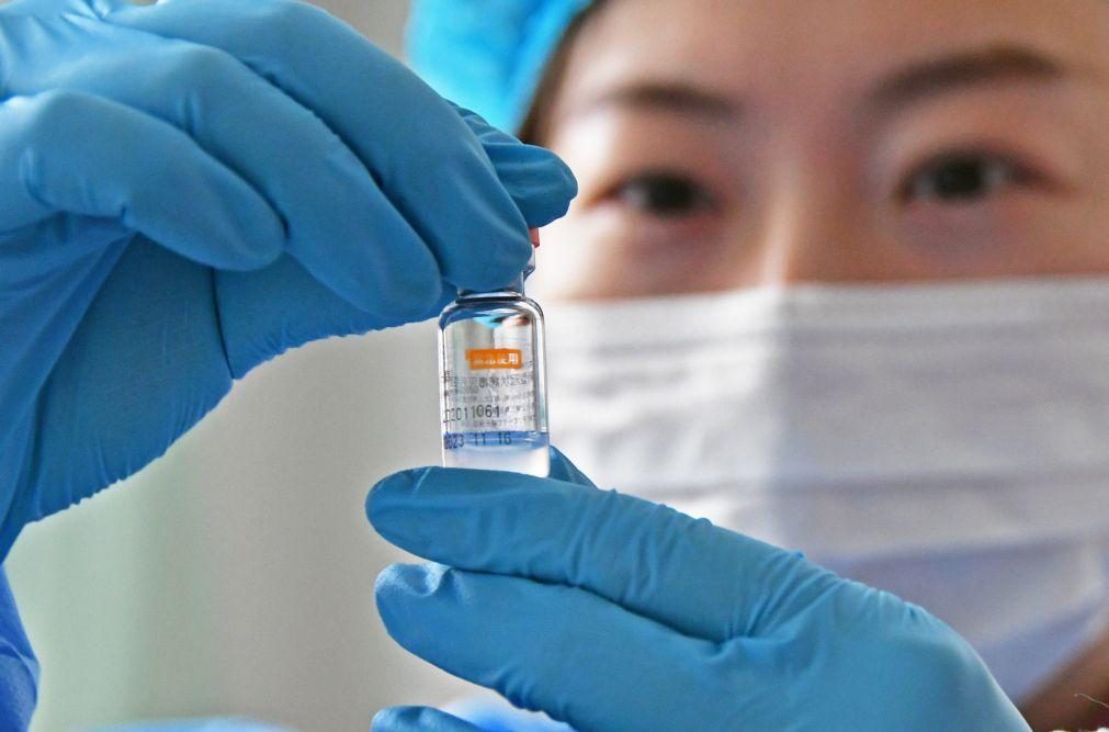 China promete fornecer 2 mil milhões de vacinas ao resto do mundo até ao final do ano