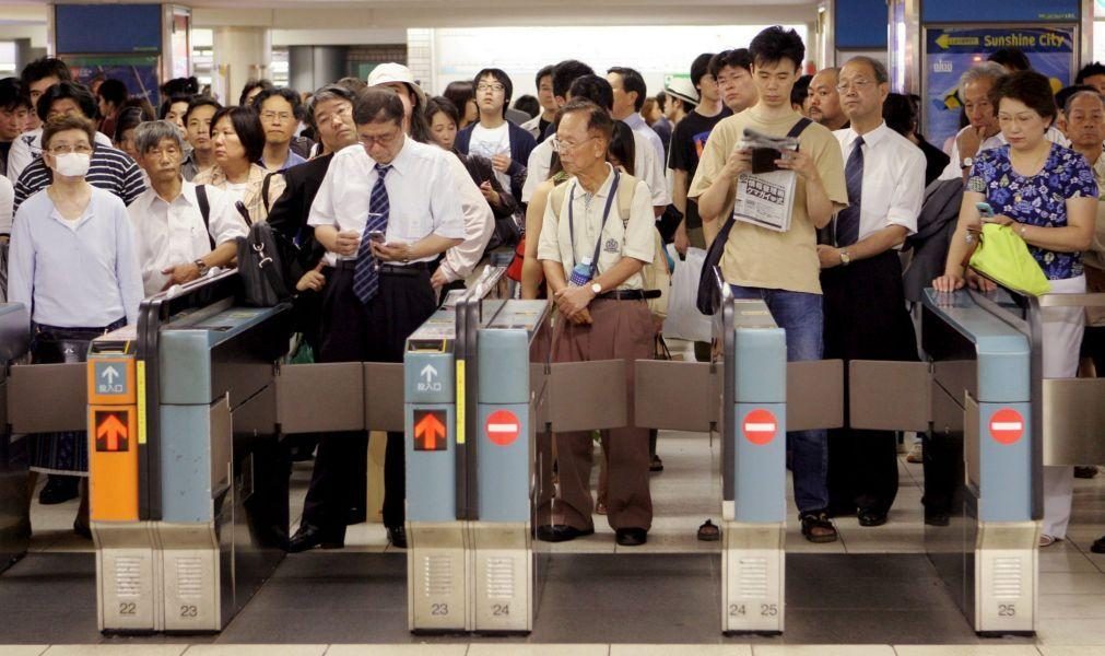Detido suspeito de ataque em comboio de Tóquio que fez 10 feridos