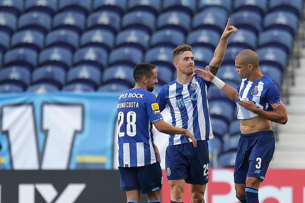 FC Porto vence o Belenenses SAD e junta-se aos rivais na I Liga [vídeos]