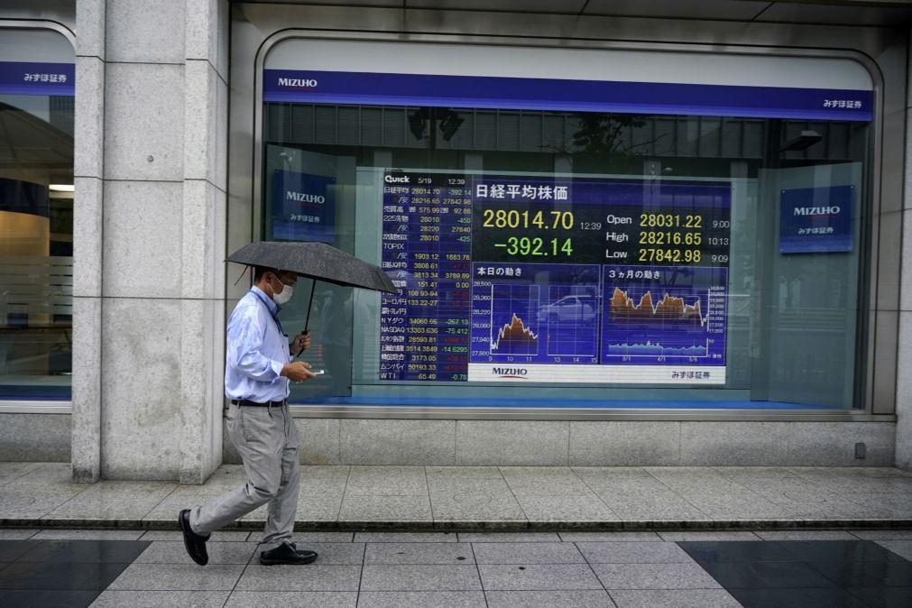Bolsa de Tóquio abre a perder 1,44%