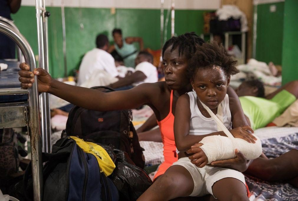 Sismo no Haiti fez pelo menos 2.189 mortos e mais de 12.000 feridos