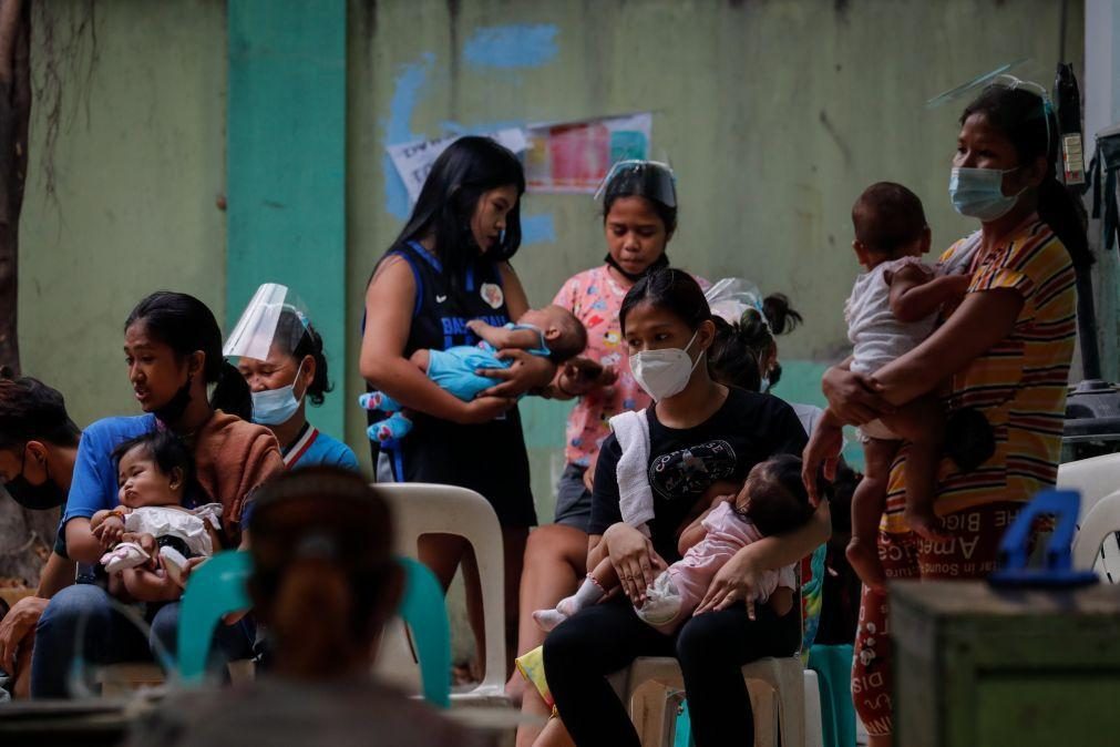 Covid-19: Pandemia empurra até 80 milhões de pessoas para a pobreza extrema na Ásia