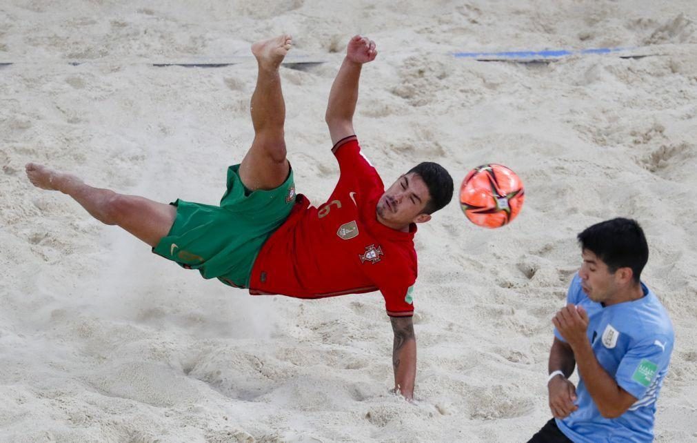 Portugal perde com Uruguai e é eliminado na fase de grupos do Mundial de futebol de praia