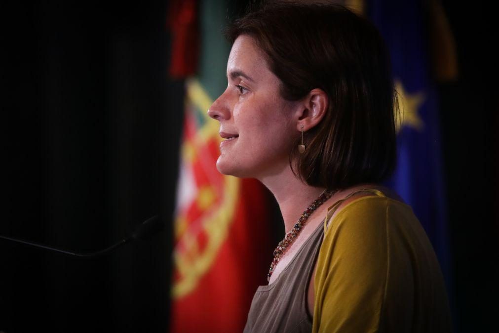 PS/Congresso: Mariana Vieira da Silva ataca liberais, elogia Costa e destaca Marta Temido