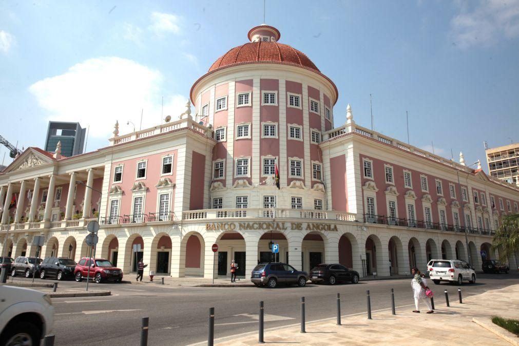 Banco Nacional de Angola impõe medidas para acabar com enchentes para levantar dinheiro