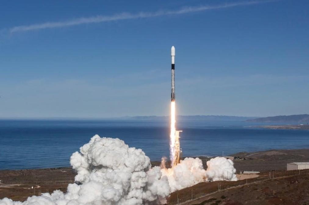 Quanto polui a SpaceX de Elon Musk para levar turistas ao Espaço
