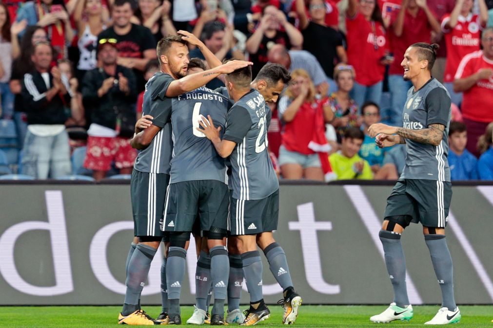 Benfica vence Bétis por 2-1, com 'bis' de Seferovic