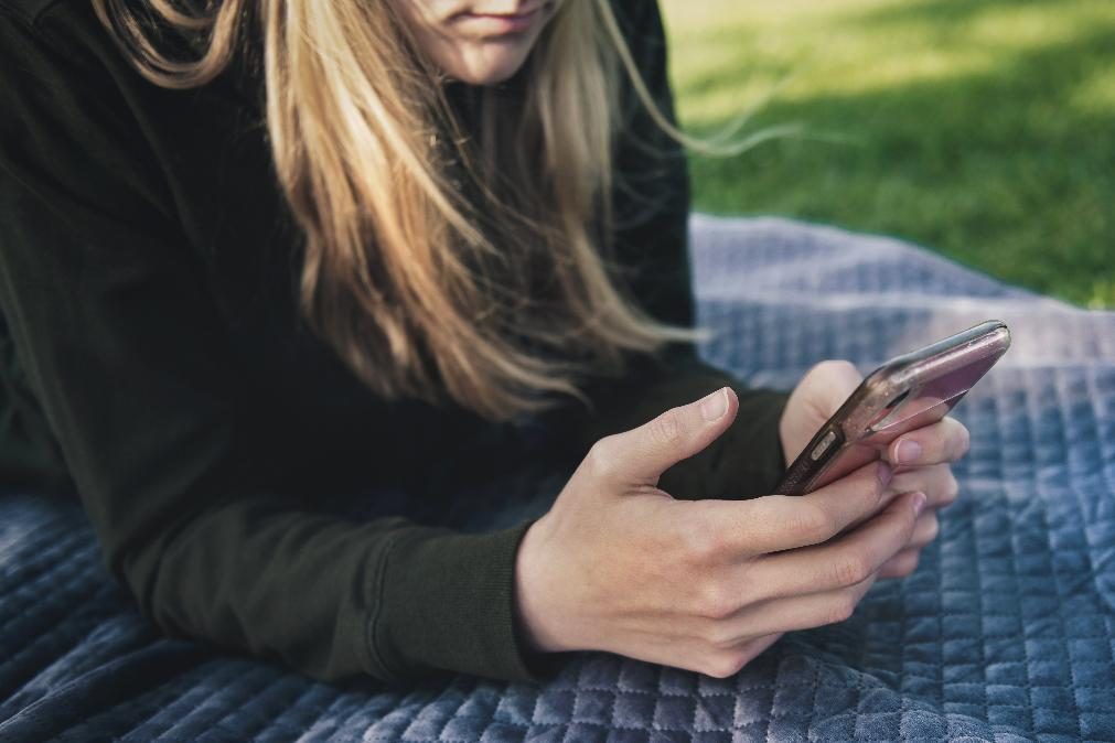 Burla no Facebook com venda de roupa e calçado