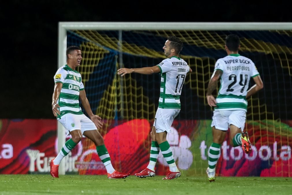 Sporting vence em Arouca e junta-se ao FC Porto na pressão ao Benfica