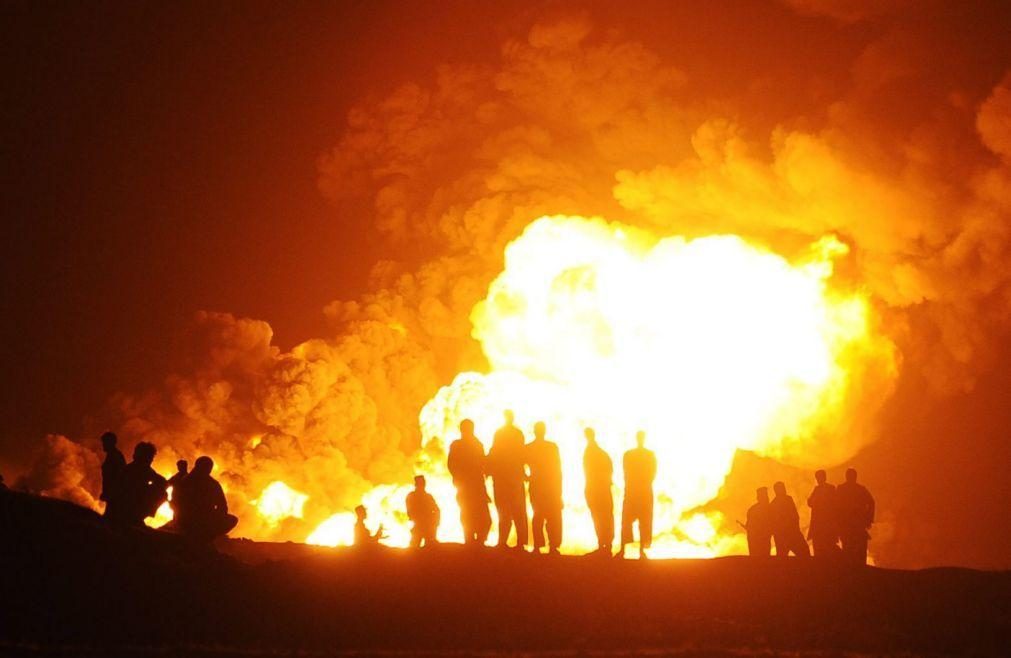 Explosão junto a mesquita de Cabul faz pelo menos dois mortos