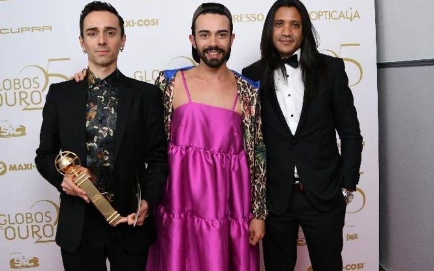 Maria João Abreu Filho surpreende com vestido cor-de-rosa nos Globos e a culpa é do neto
