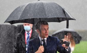 Macron pede explicações aos bispos sobre o segredo da confissão