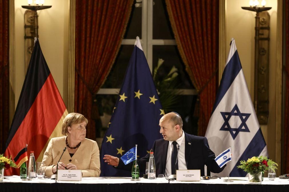 Merkel assume apoio a Israel apesar de divergências na questão palestiniana