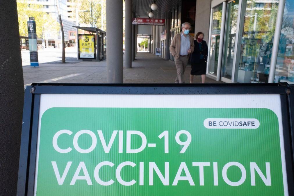 Covid-19: Nova Zelândia anuncia vacinação obrigatória para setor educativo e de saúde