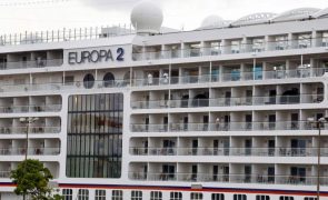 Primeiro navio de cruzeiro em 19 meses chegou hoje em Cabo Verde com turistas