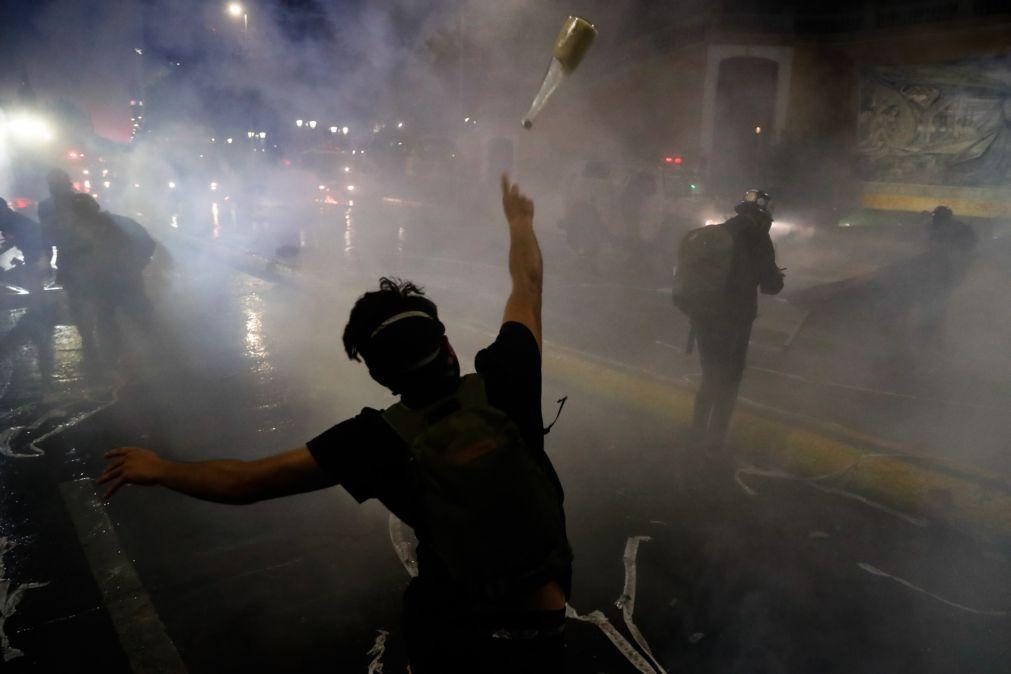 Dois mortos e 450 feridos em manifestações para assinalar protestos de 2019 no Chile