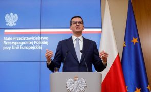Primeiro-ministro polaco acusa UE de ter 