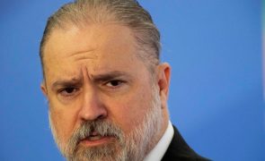 Covid-19: PGR do Brasil recebe acusações contra Bolsonaro por atuação na pandemia