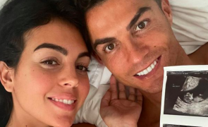 Ronaldo e Georgina vão ser pais de gémeos