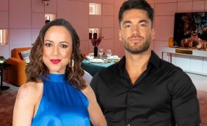 Big Brother O primeiro beijo de Débora e Rui Pinheiro após jantar romântico e striptease