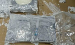 Quatro toneladas de cocaína, com destino a Portugal, apreendidas na Holanda