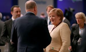 COP26: Angela Merkel defende preço para emissões de dióxido de carbono