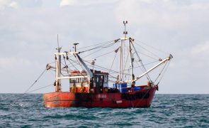 Franceses e britânicos reúnem-se para resolver conflito sobre pesca