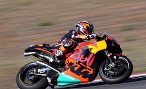 MotoGP/Portugal: Miguel Oliveira encerra primeiro dia de treinos no 19.º lugar