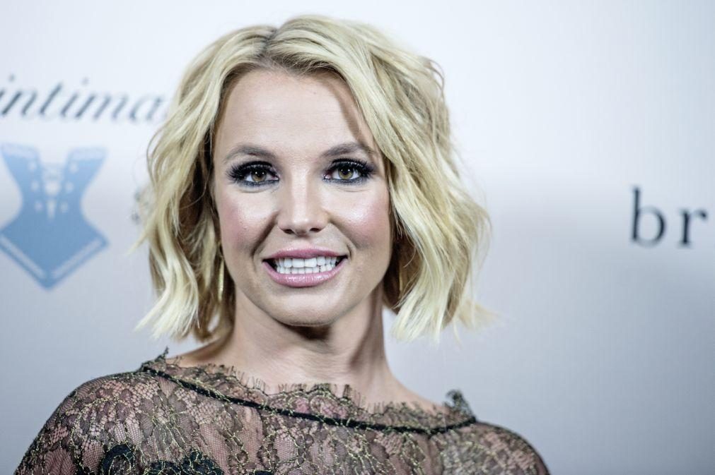Tribunal devolve a Britney Spears controlo da vida pessoal e financeira