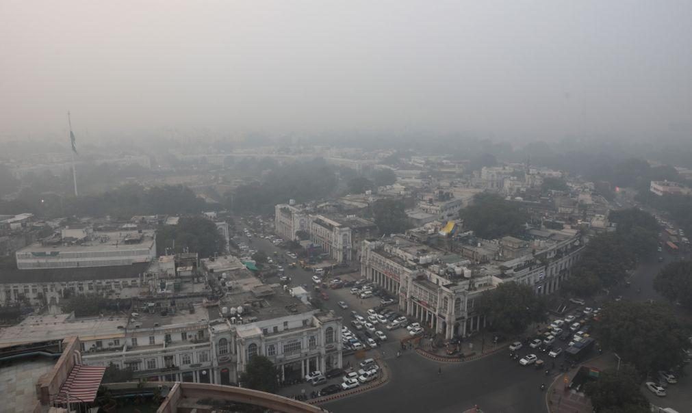 Capital da Índia fecha escolas durante uma semana devido aos níveis de poluição