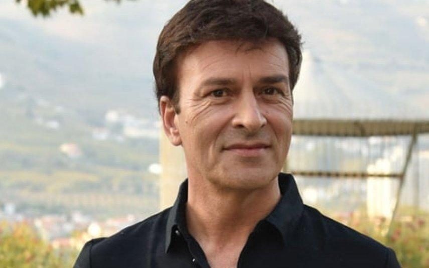 Tony Carreira pede a amiga que morreu para dar
