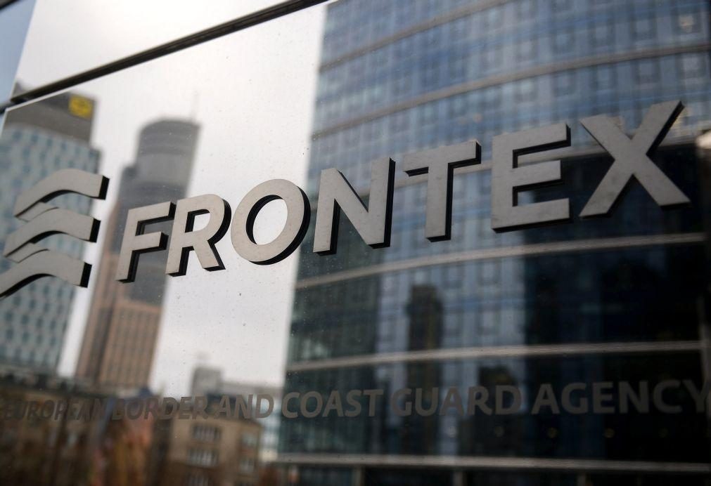 Avião da Frontex vai reforçar controlo migratório no Canal da Mancha