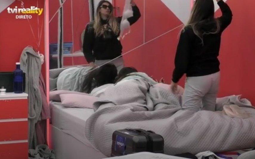 Big Brother. Ana Barbosa encontra cuecas e sutiã debaixo da almofada de Ricardo